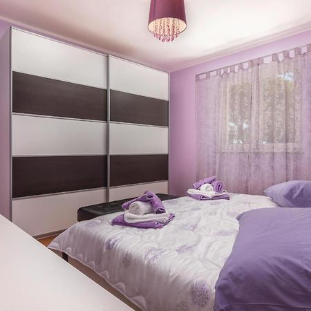 Amazing Apartment In Rabac With Wifi Rasa ภายนอก รูปภาพ