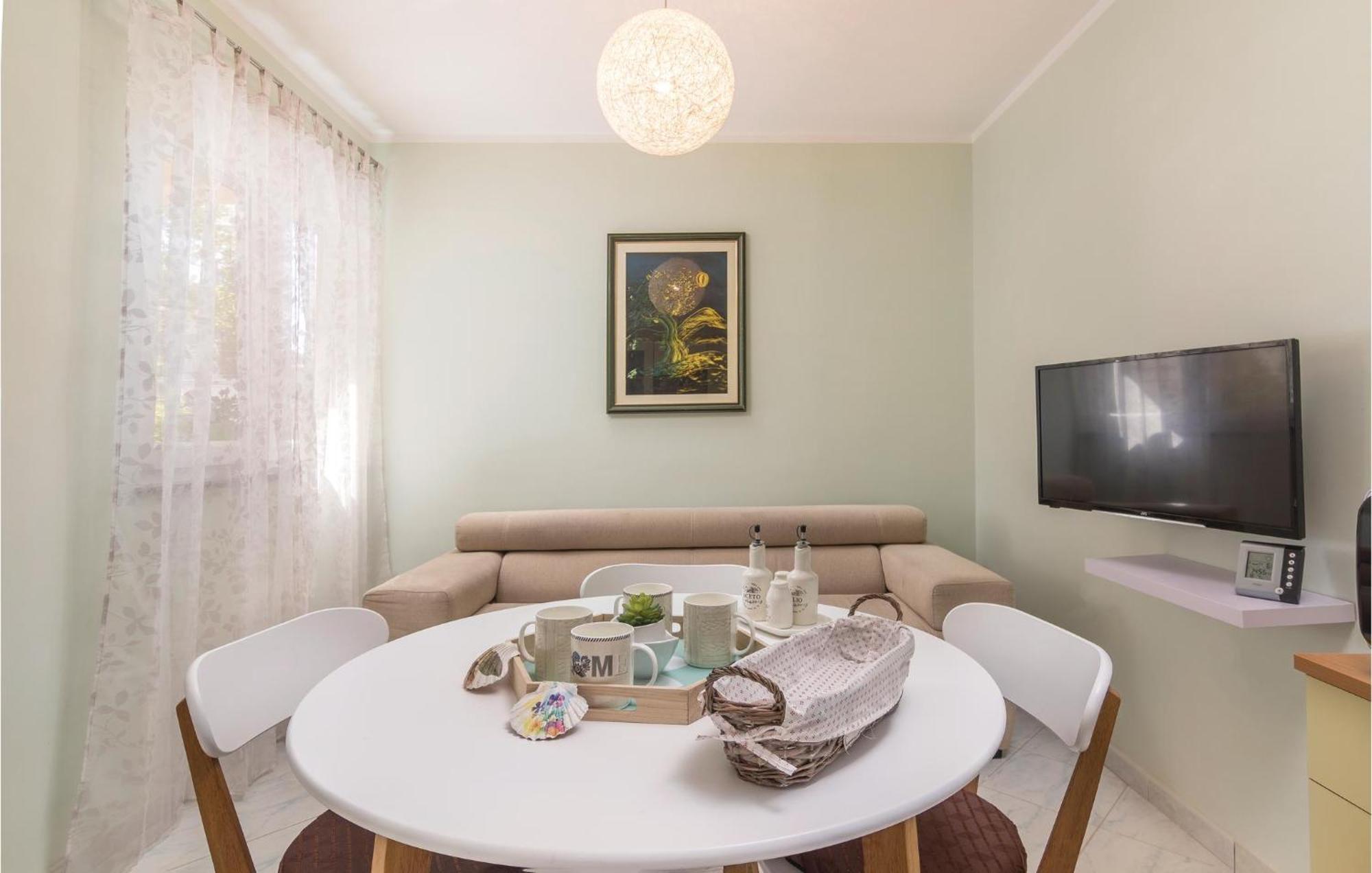 Amazing Apartment In Rabac With Wifi Rasa ภายนอก รูปภาพ